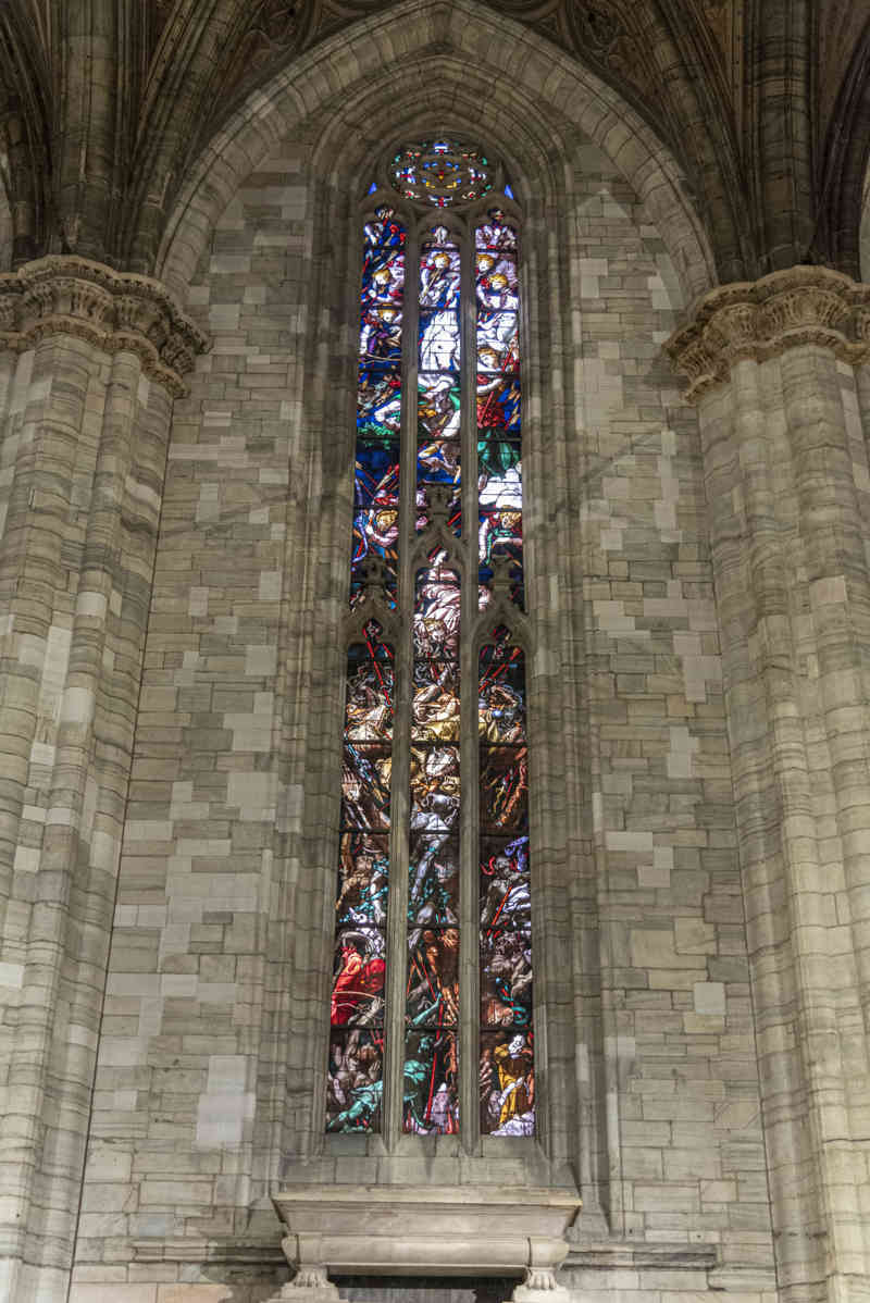 Italia - Milán 023 - catedral de Milán (El Duomo).jpg